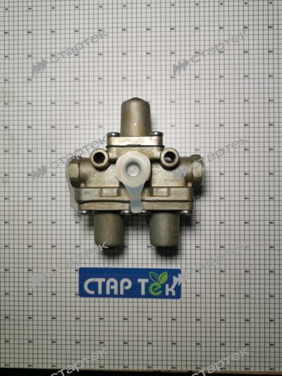 Клапан защитный тройной 100-3515210 (Кировец) - фото 2